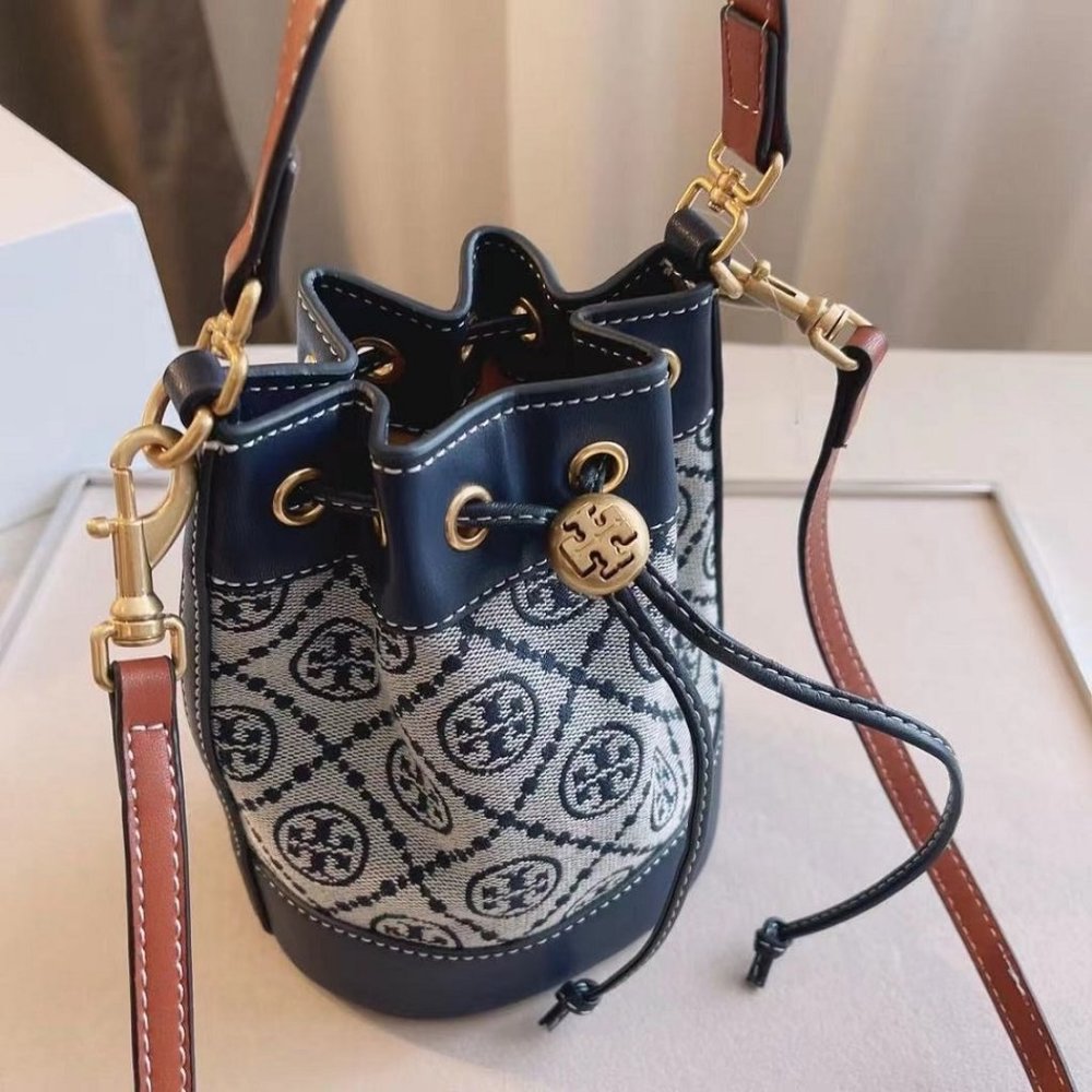 TB canvas handbag Single shoulder bag